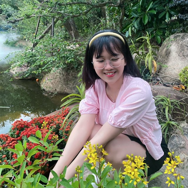 Trương Thị Hồng Hà